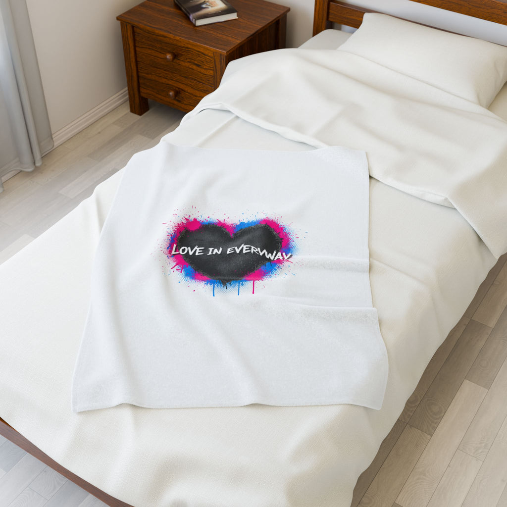 Grunge Heart Spray Paint Blanket | Soft Grunge Hearts, Distressed Love
